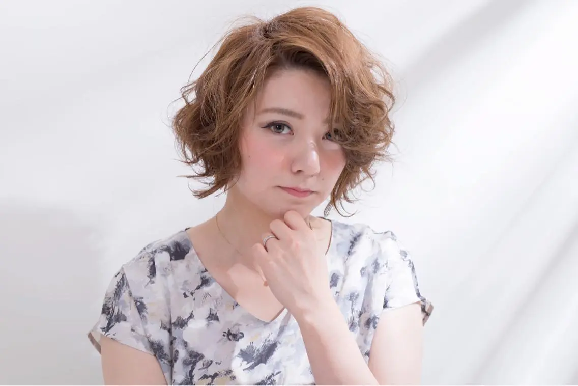 ショート 小野 和摩のヘアスタイル