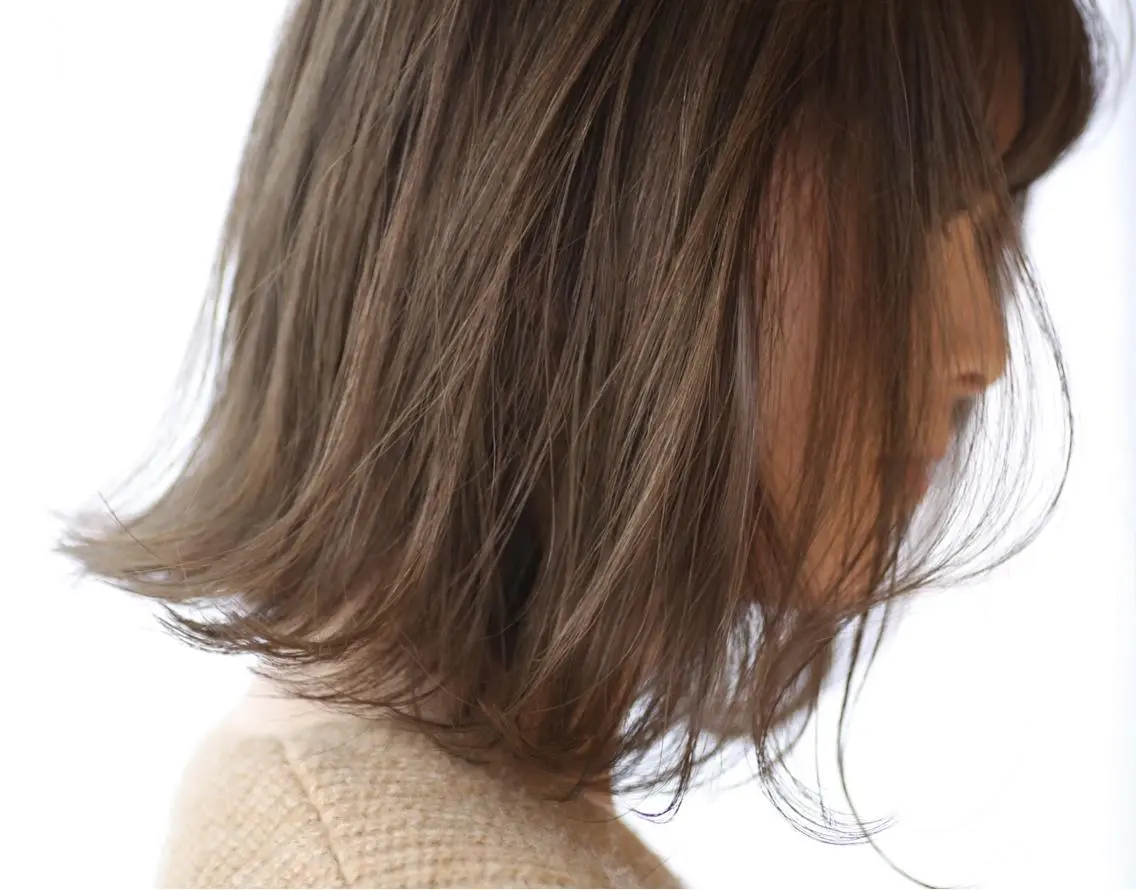 ミディアム カラー カット ヘアカラー 岡本 一平のヘアスタイル