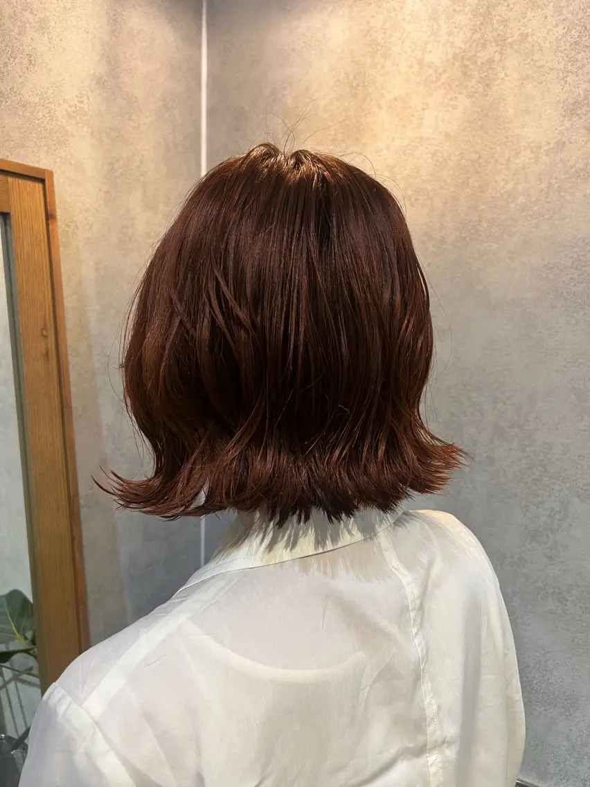 【お肌が綺麗に見えて血色感アップ☝️】暖色ワンカラー➕前髪・顔周りカット➕Aujua treatmentの写真