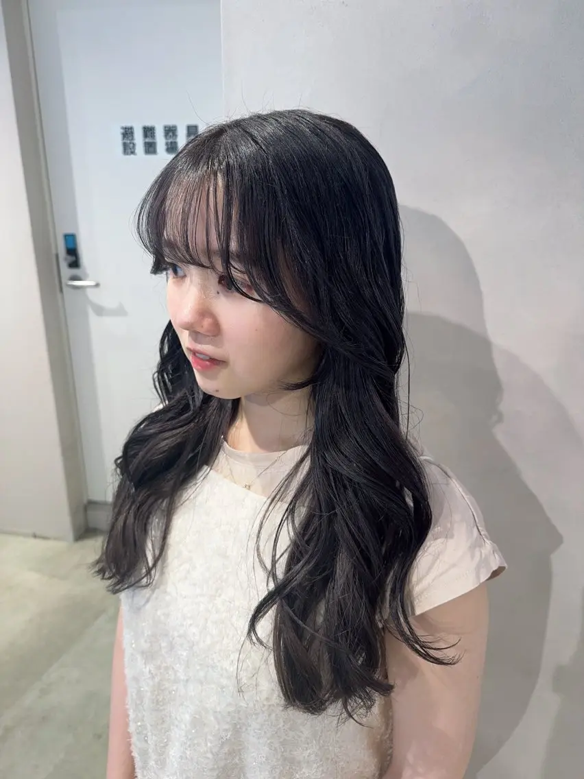 カラー ディープラベンダー ラベンダーカラー ラベンダーグレー カット ヘアカラー トリートメント 透明感カラー✨艶髪 制作🌱山根あゆみのヘアスタイル