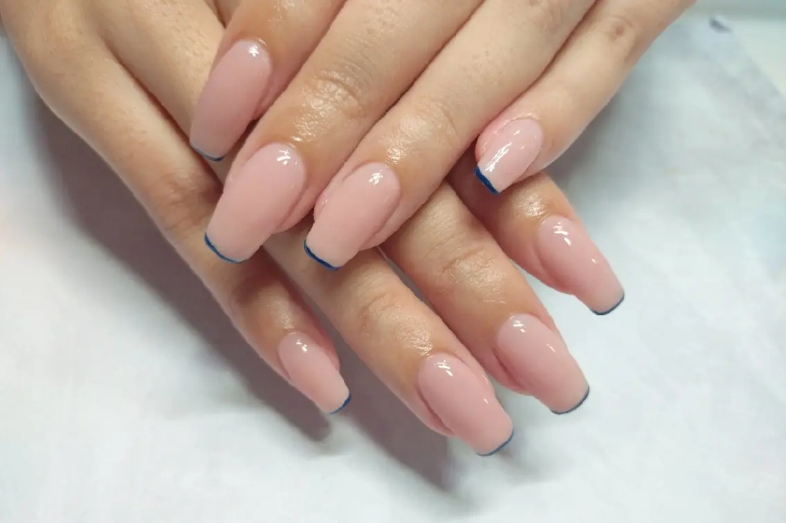ネイル フレンチネイル Sunny La Nailのネイルデザイン