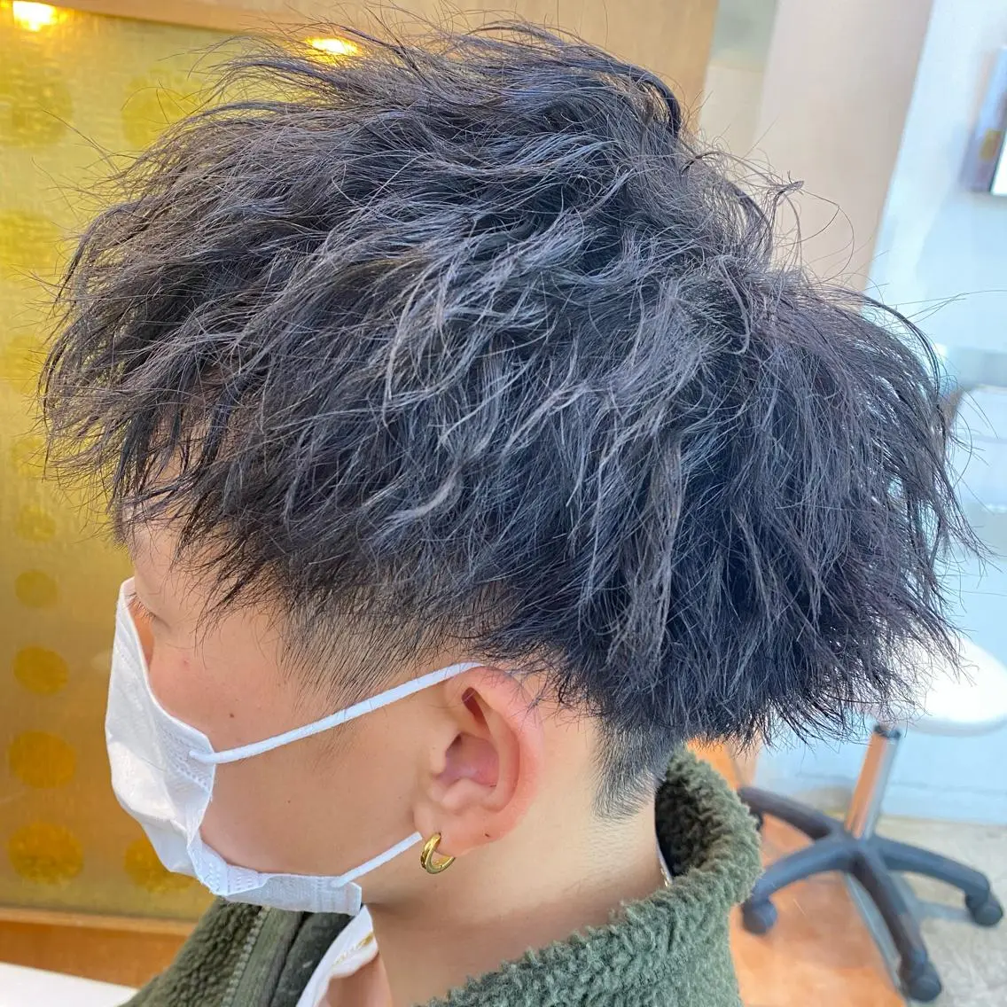 パーマ メンズ メンズパーマ メンズツイストパーマ ツイストパーマ カット ヘアカラー ヘッドスパ メンズ/韓国レイヤー /透明感カラー那須野のヘアスタイル