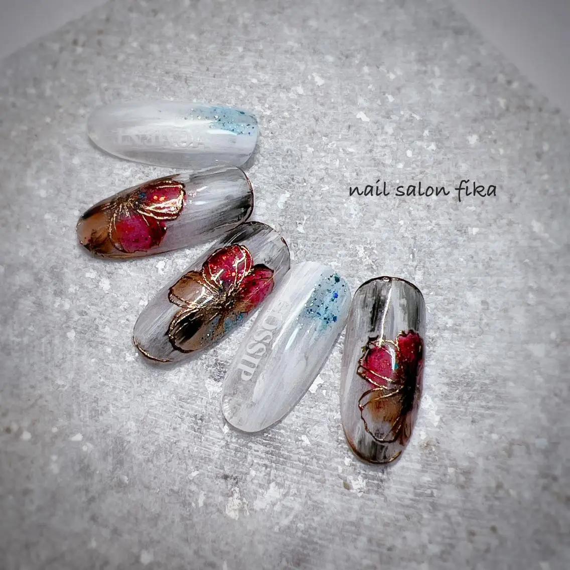 ネイル フラッシュネイル フラワーネイル キラキラネイル ミラーネイル nail salon fikaのネイルデザイン