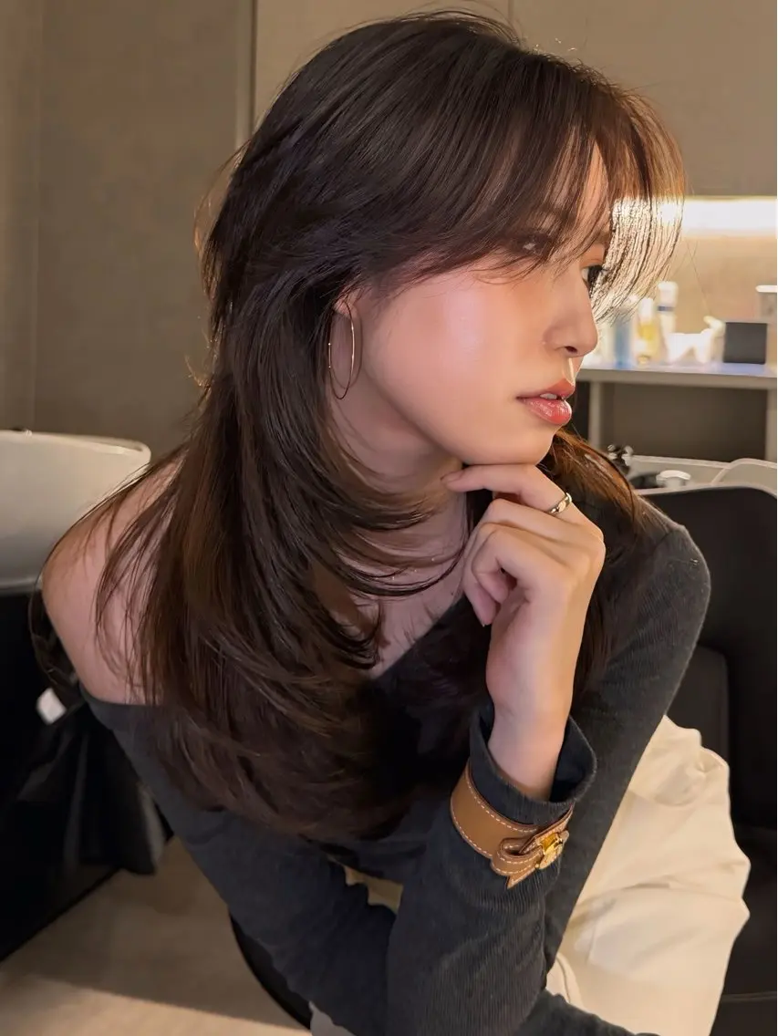 セミロング レイヤーカット カット ヘアカラー トリートメント 盛れるカットカラー DEAN豊橋店のヘアスタイル