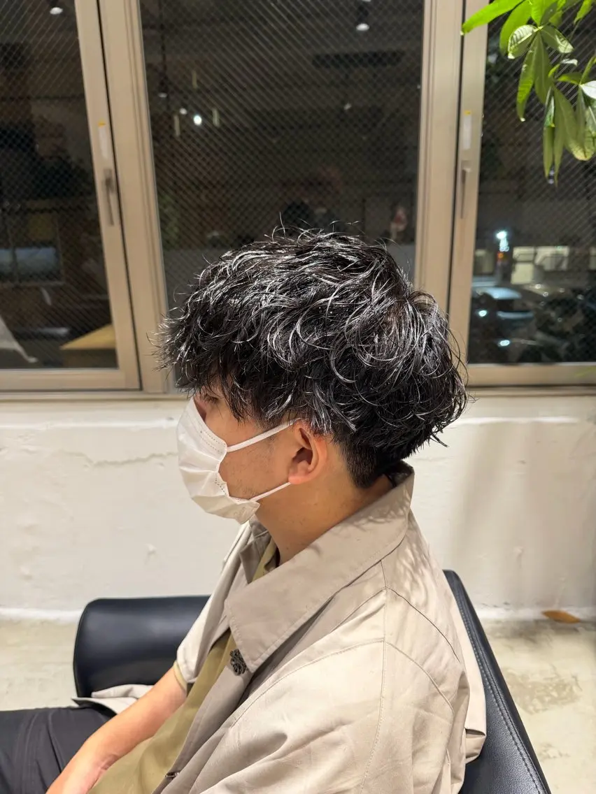 メンズ メンズパーマ カット パーマ 透明感/暖色カラー /カットいっきのヘアスタイル