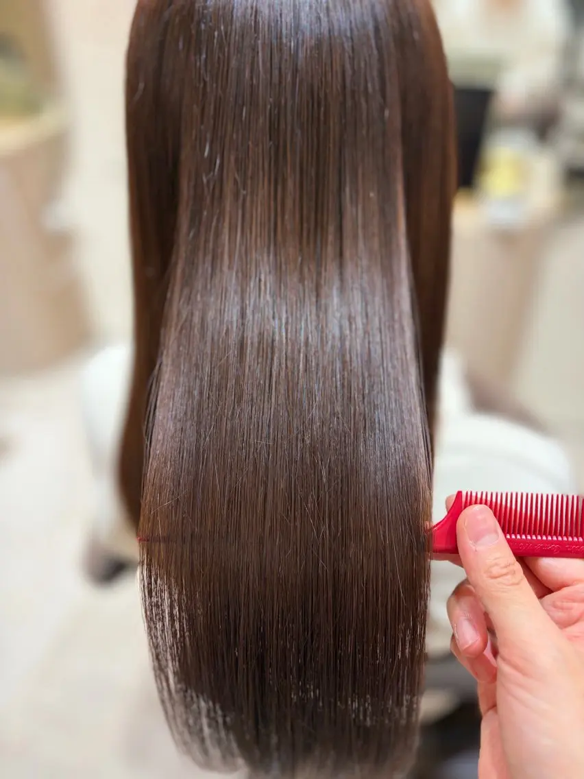 ロング カラー 菅原 渚のヘアスタイル