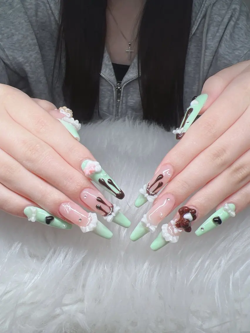 ネイル ハンドネイル Lee Nails チップ長さだし専門店のネイルデザイン