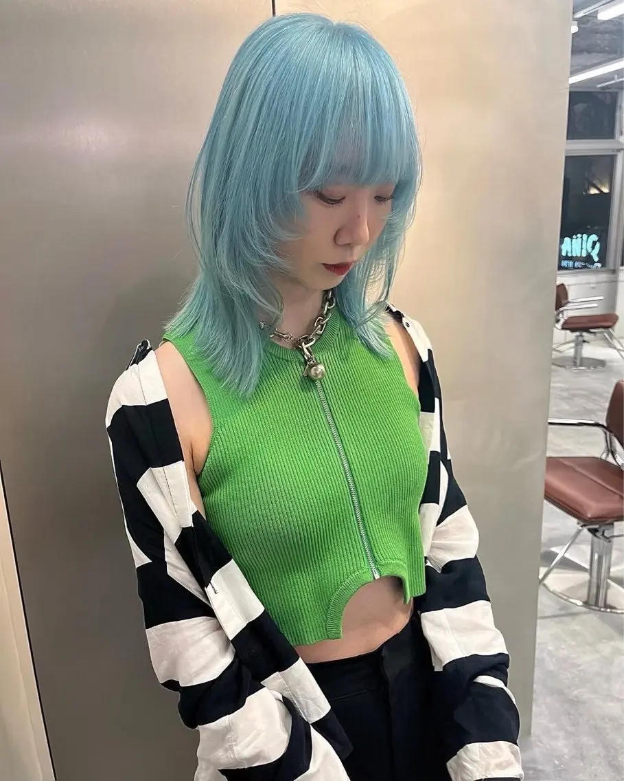 セミロング カラー ブリーチ ケアブリーチ ハイトーンカラー レイヤーカット 当日予約/天神美容室 HACKのヘアスタイル