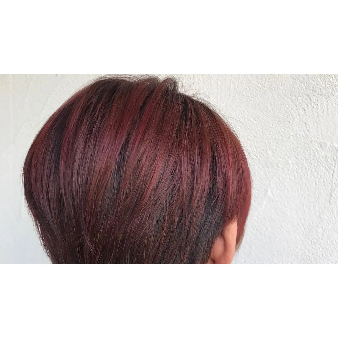 カラー 山下 襟華のヘアスタイル