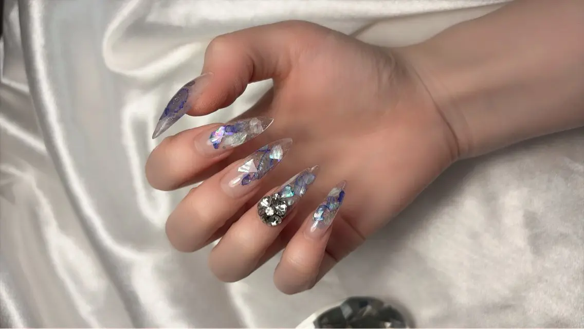 ネイル ハンドネイル Kayo 💅のネイルデザイン