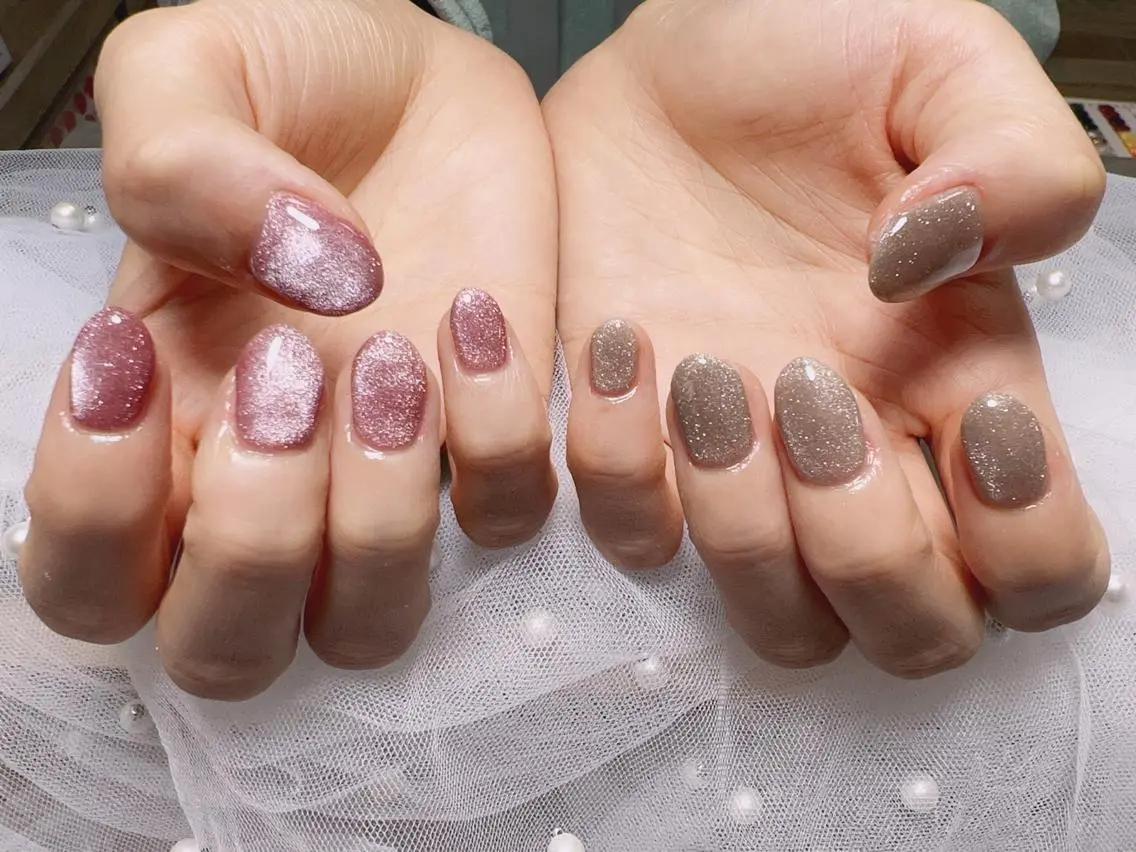ショート カラー ネイル ピンクカラー ゴールド マグネットネイル ピンク ハンドネイル Nail NaNaのネイルデザイン