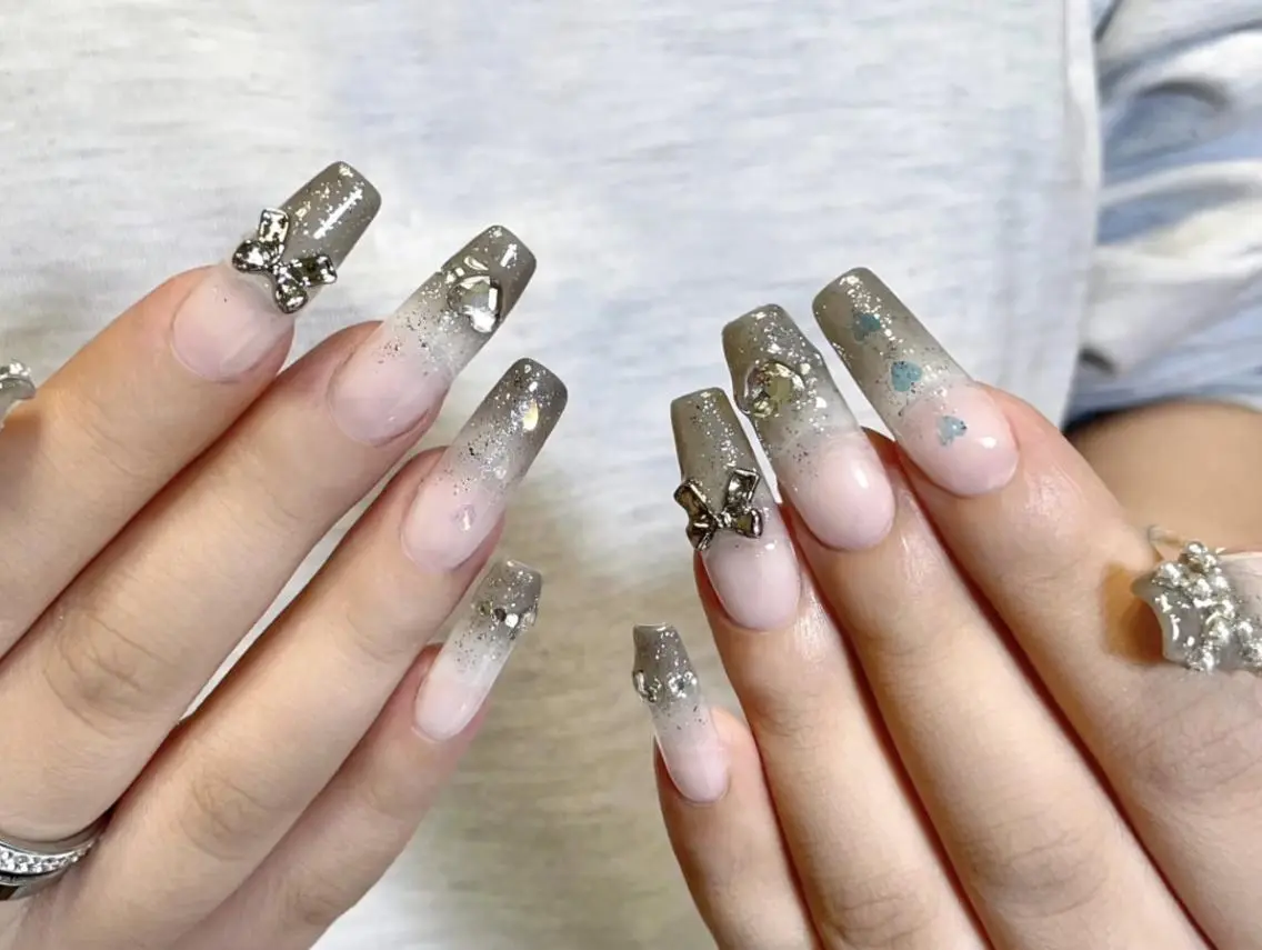 ネイル ハンドネイル 🎀 NaNa_nailのネイルデザイン