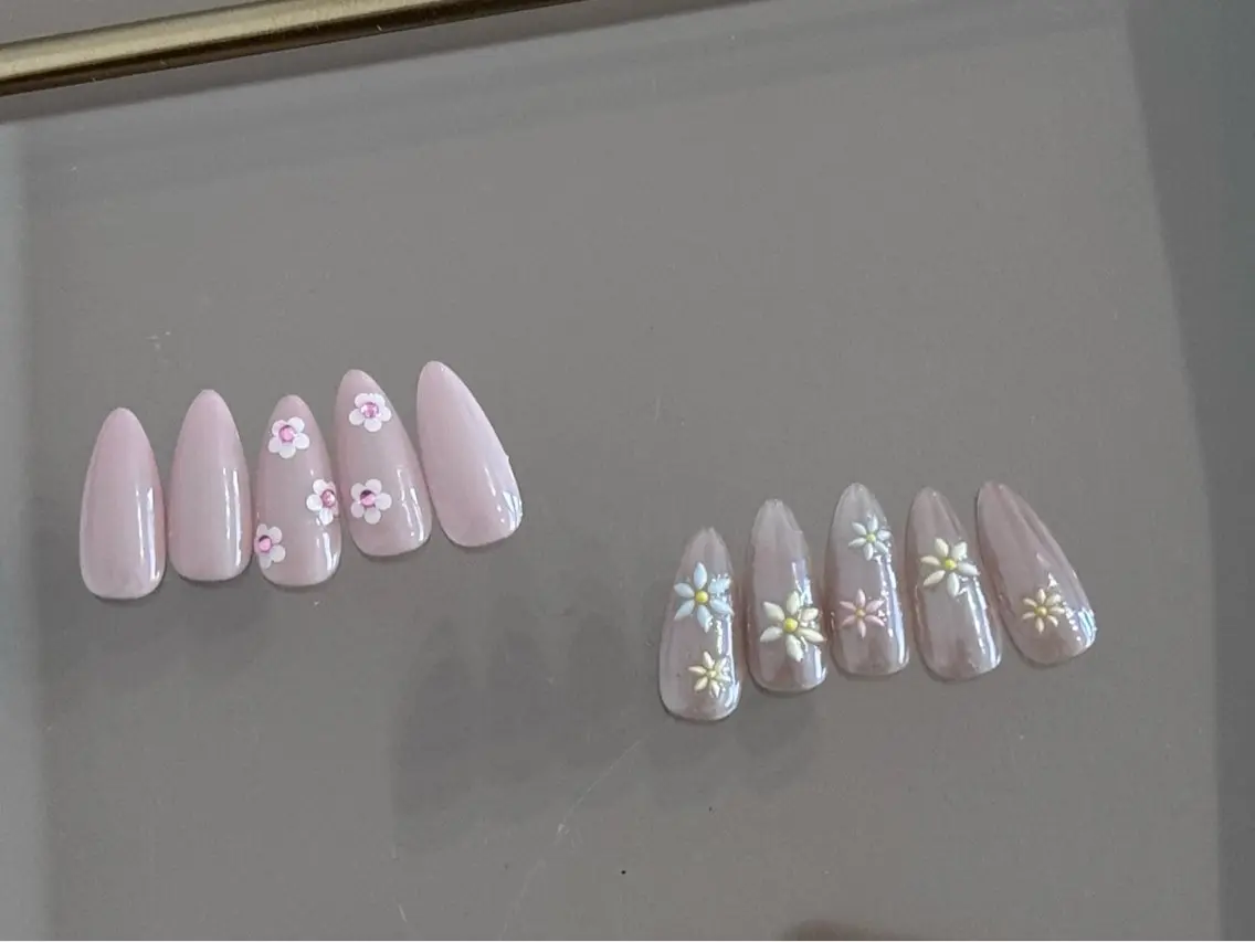ネイル フラワーネイル ハンドネイル __shiho. nailのネイルデザイン
