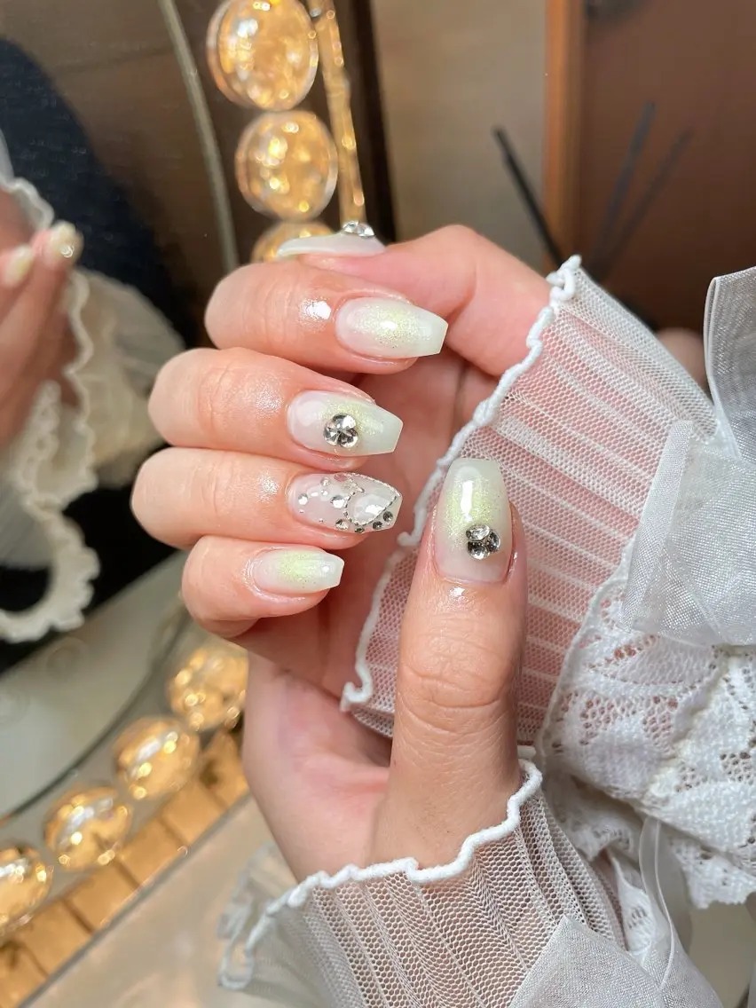 ネイル 24時まで❤︎韓国、 ワンホンネイルのネイルデザイン
