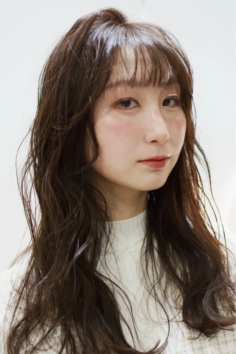 ロング カラー ブラウンカラー 透明感カラー レイヤーカット カット ヘアカラー トリートメント cana 札幌レイヤースタイルのヘアスタイル