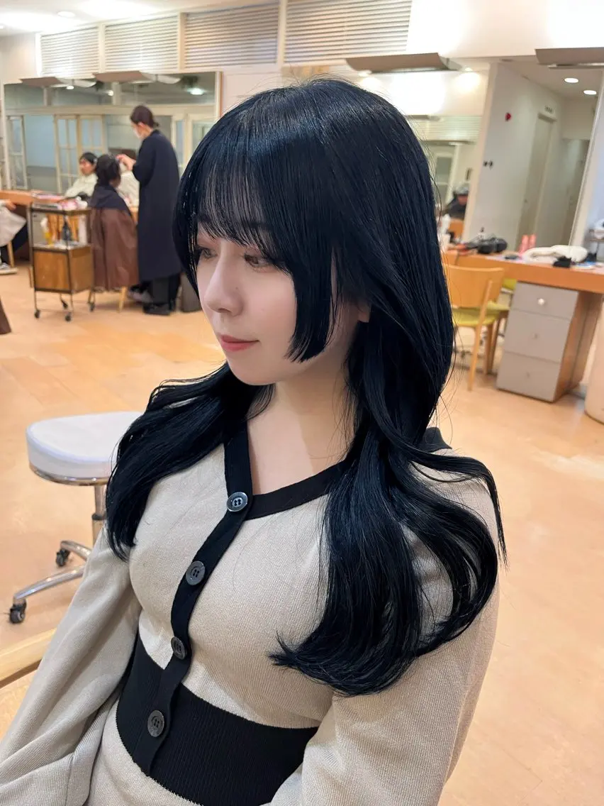 🫧ご新規様クーポン🫧《色持ちUP》✨カット+ケアカラー+うる艶トリートメント+超音波アイロン✨の写真