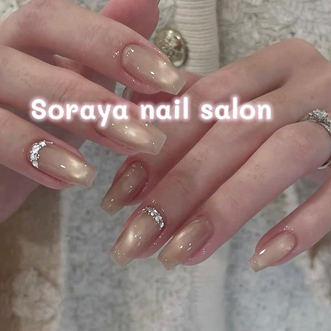 🎀【自爪】【10​〜​15:59時限定】｜初回&自店ジェルオフ無料｜ワンカラーネイル･ちゅるん水光・マグネット¥5980の写真