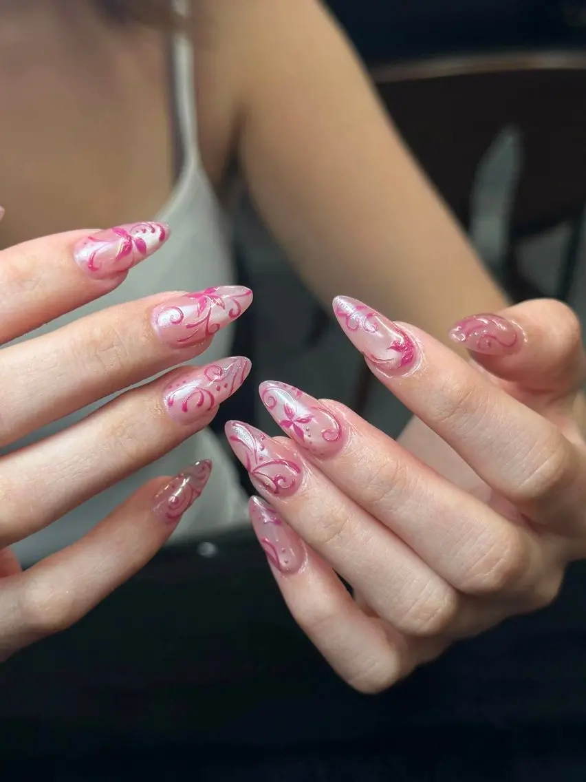 ネイル アートネイル ガーリー 韓国ネイル ピンク Iconic Nailのネイルデザイン