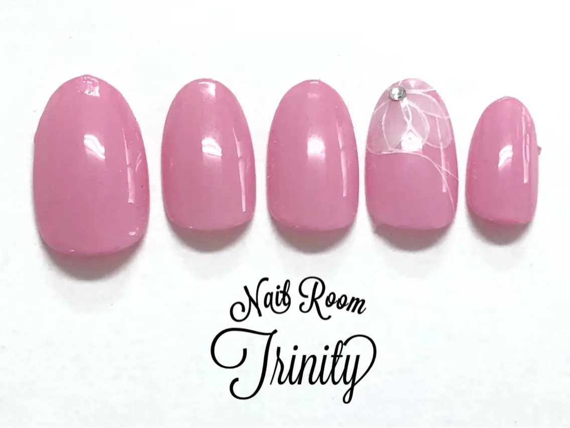 ネイル ハンドネイル Trinity staffのネイルデザイン