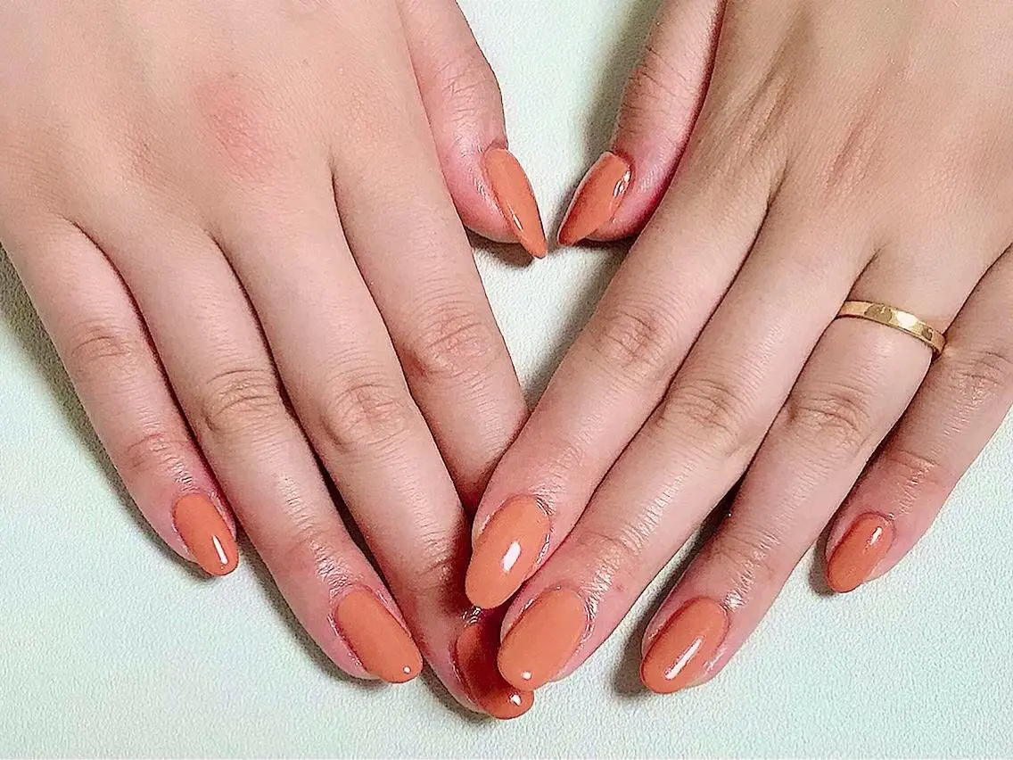 ネイル オレンジ ハンドネイル mogunail &blowのネイルデザイン