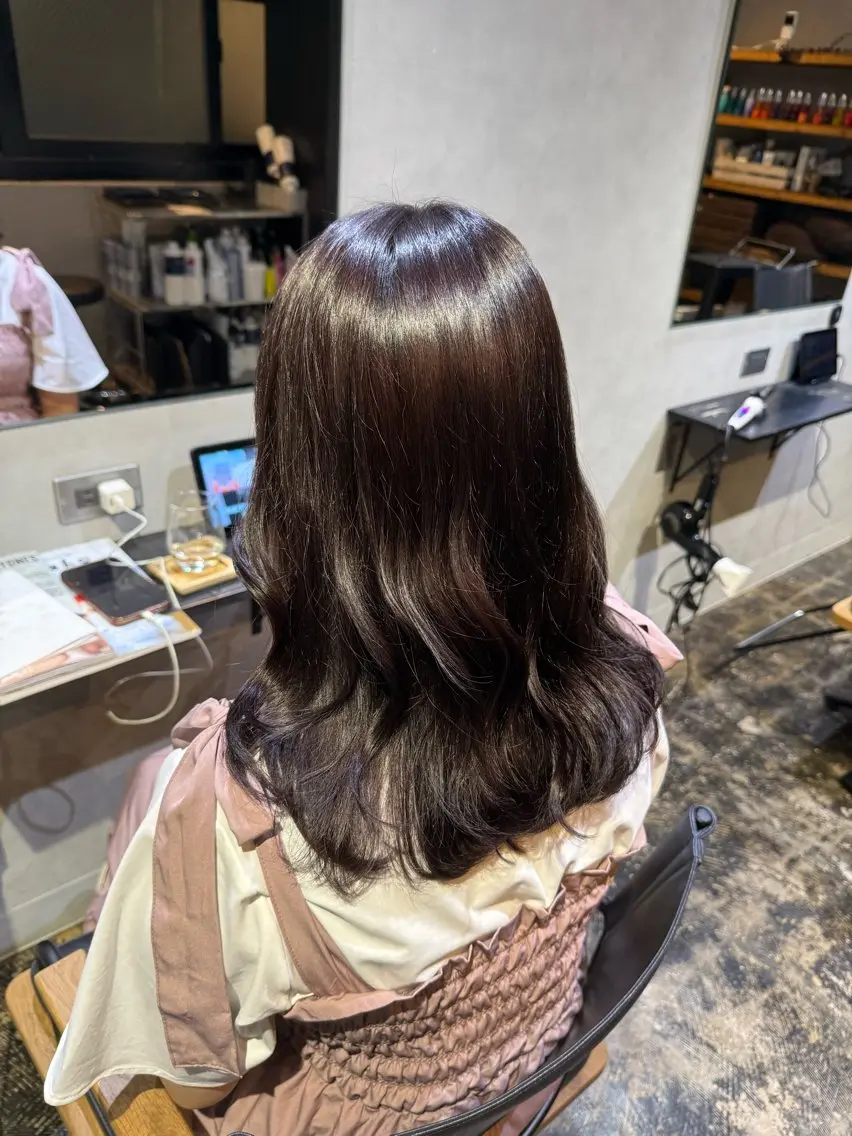 セミロング カラー 透明感カラー/パーマ 🌀アオノのヘアスタイル
