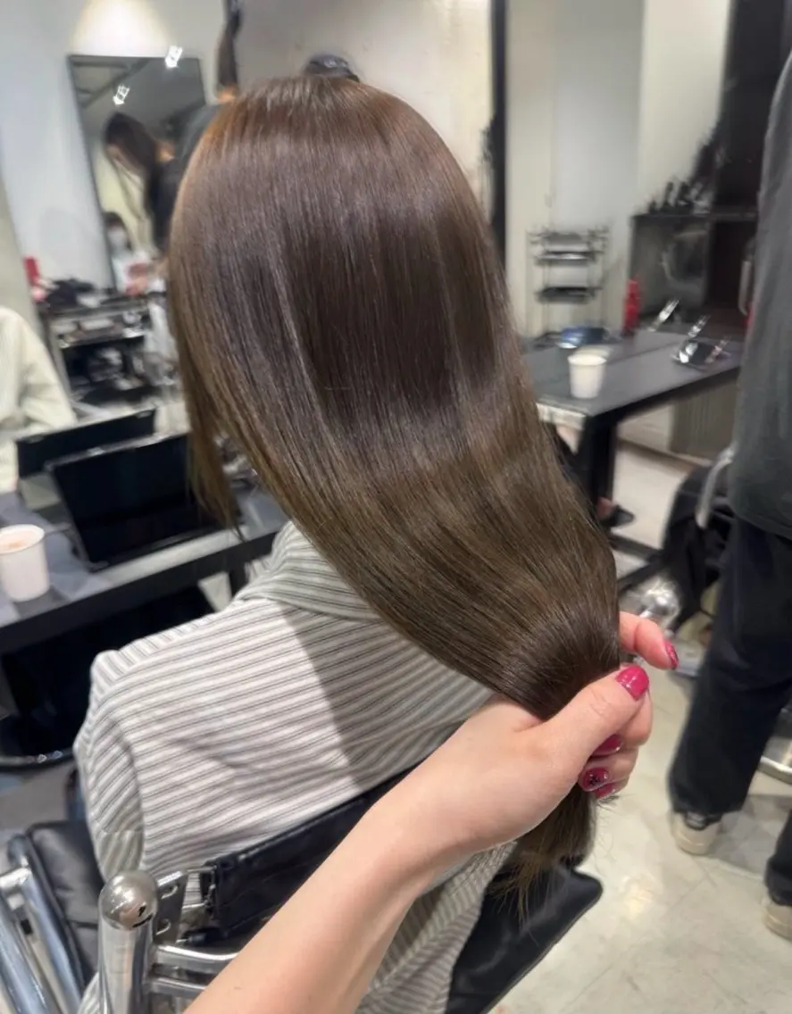 ロング カラー パーマ ヘアアレンジ カット ヘアカラー 縮毛矯正 トリートメント 透明感/オリーブ/ グレージュ/YUKAのヘアスタイル