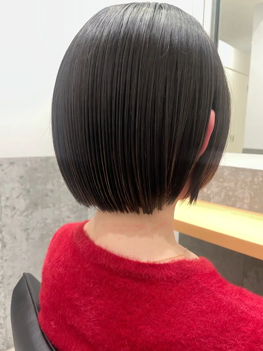 ショート カラー カット ヘアカラー トリートメント 小坂 郁美のヘアスタイル