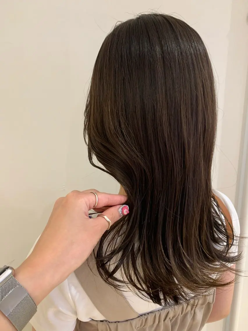 セミロング カラー グレージュ カット ヘアカラー トリートメント えんどう みほのヘアスタイル