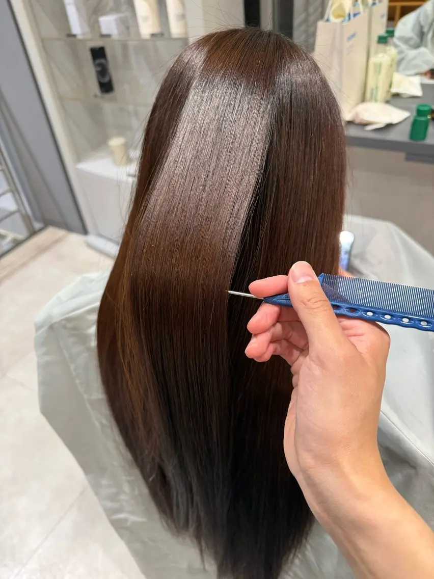 ロング パーマ ストレートパーマ カット 縮毛矯正 富原崇太/高畑/中川 /透明感カラーのヘアスタイル