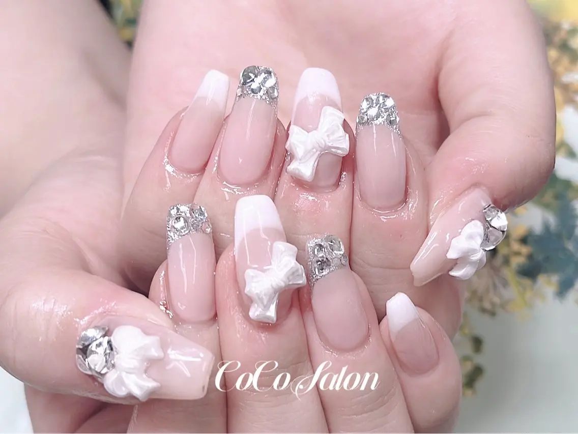 ネイル 入学式 フレンチネイル ジェルネイル 卒業式 キラキラネイル ハンドネイル CoCoSalon ネイル/まつ毛予約のネイルデザイン