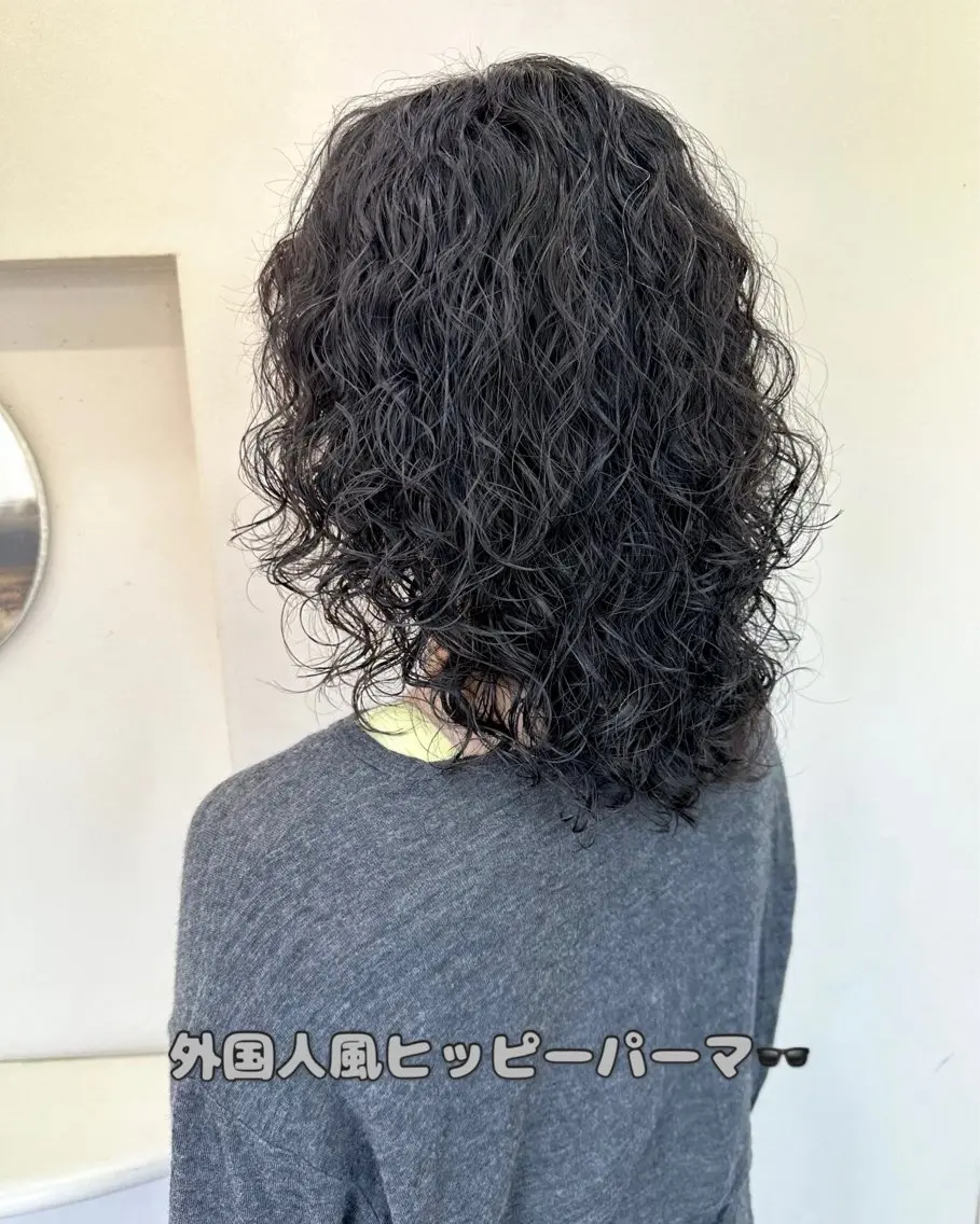 セミロング パーマ 🌈miu miu hair✂️💕のヘアスタイル