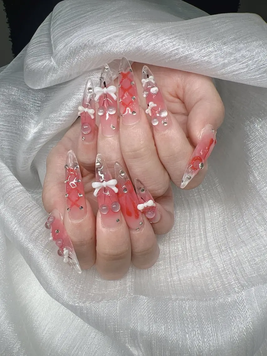 ネイル 長さ出し グラデーション キラキラネイル マグネットネイル ニュアンスネイル Lee Nails チップ長さだし専門店のネイルデザイン