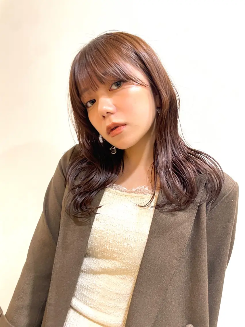 ミディアム カラー カット ヘアカラー トリートメント レイヤー/似合わせ TAKUYAのヘアスタイル