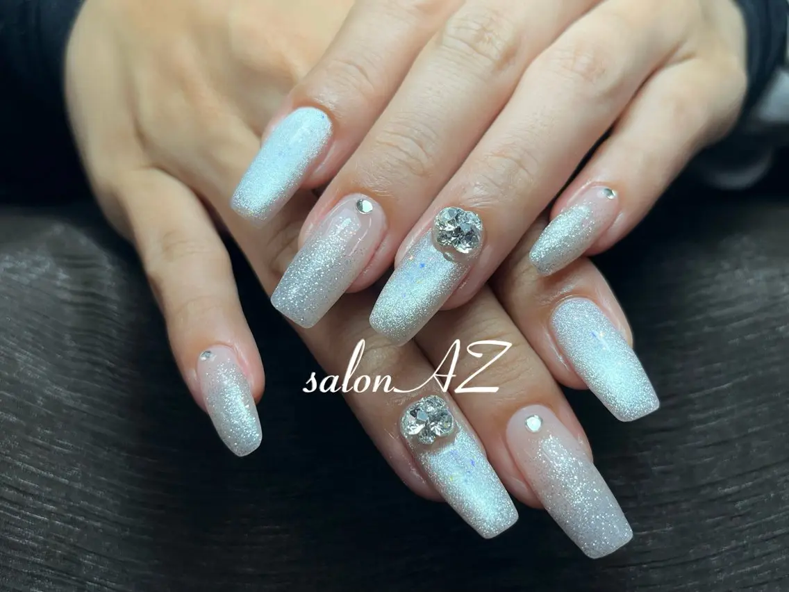ネイル アートネイル 長さ出し フットネイル フレンチネイル ジェルネイル ハンドネイル salon AZのネイルデザイン