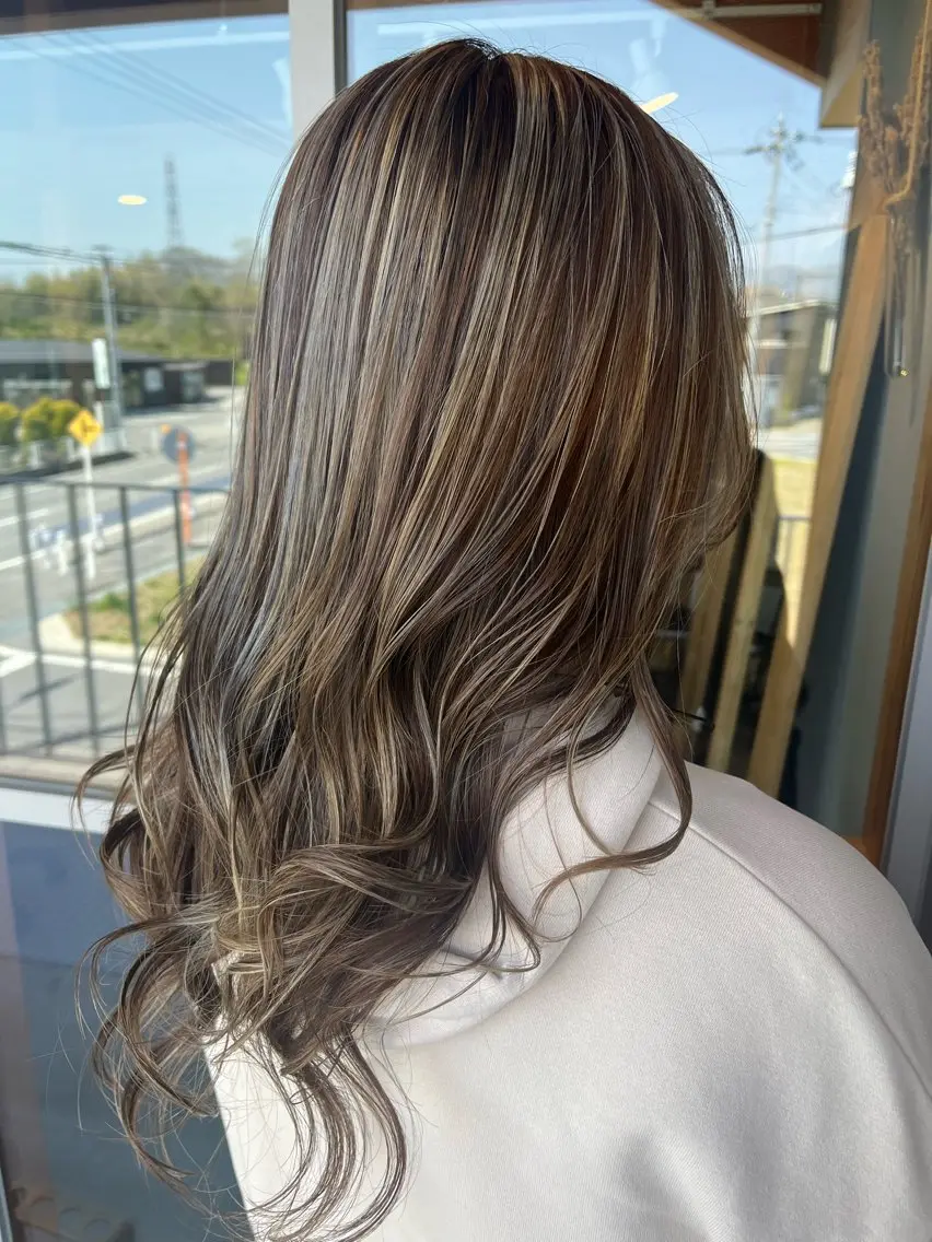 カラー ALBAfrom Aletta❁久木のヘアスタイル
