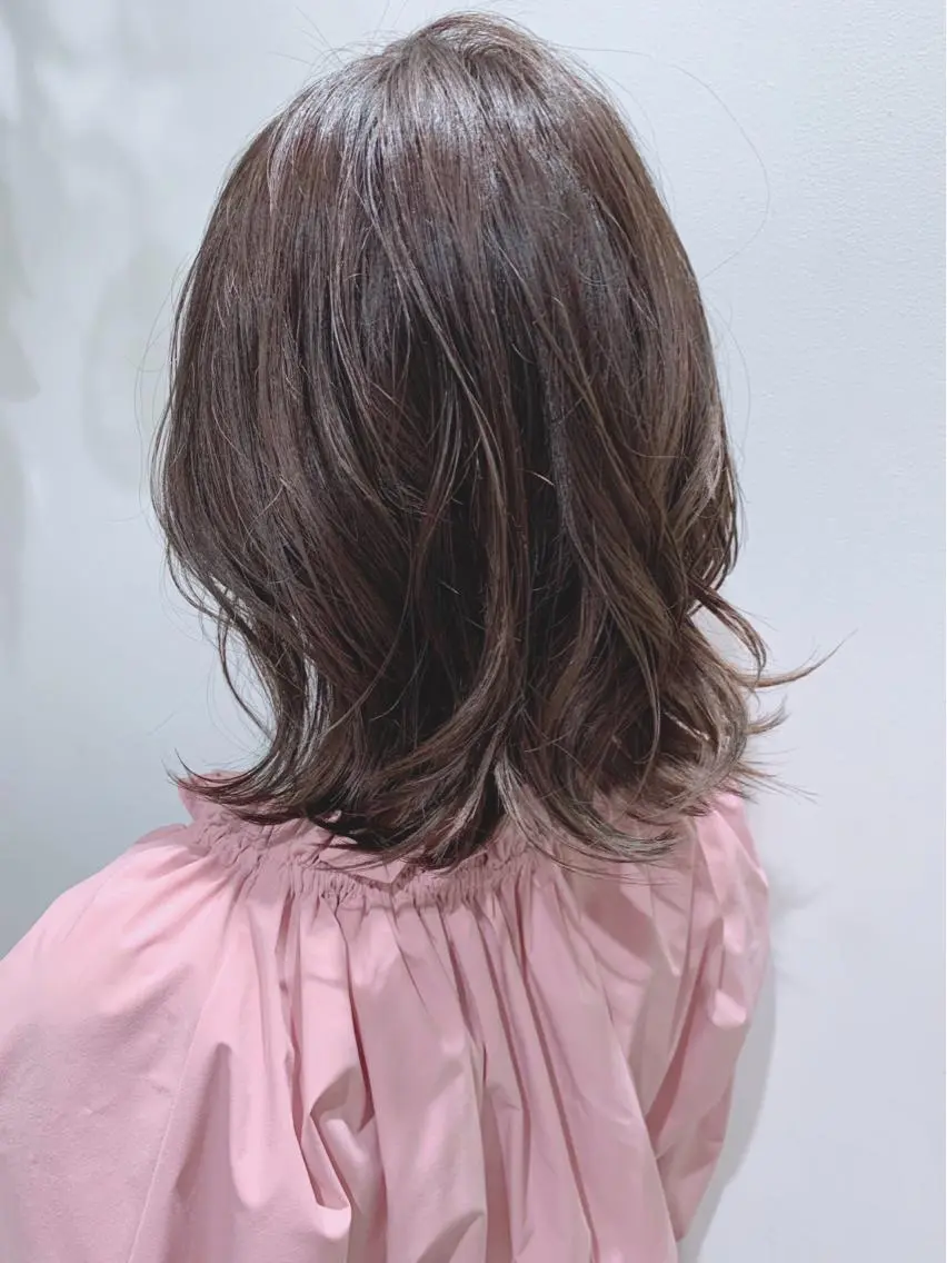 【初回】骨格補正カット+アディクシーカラー+美髪シルクトリートメントの写真