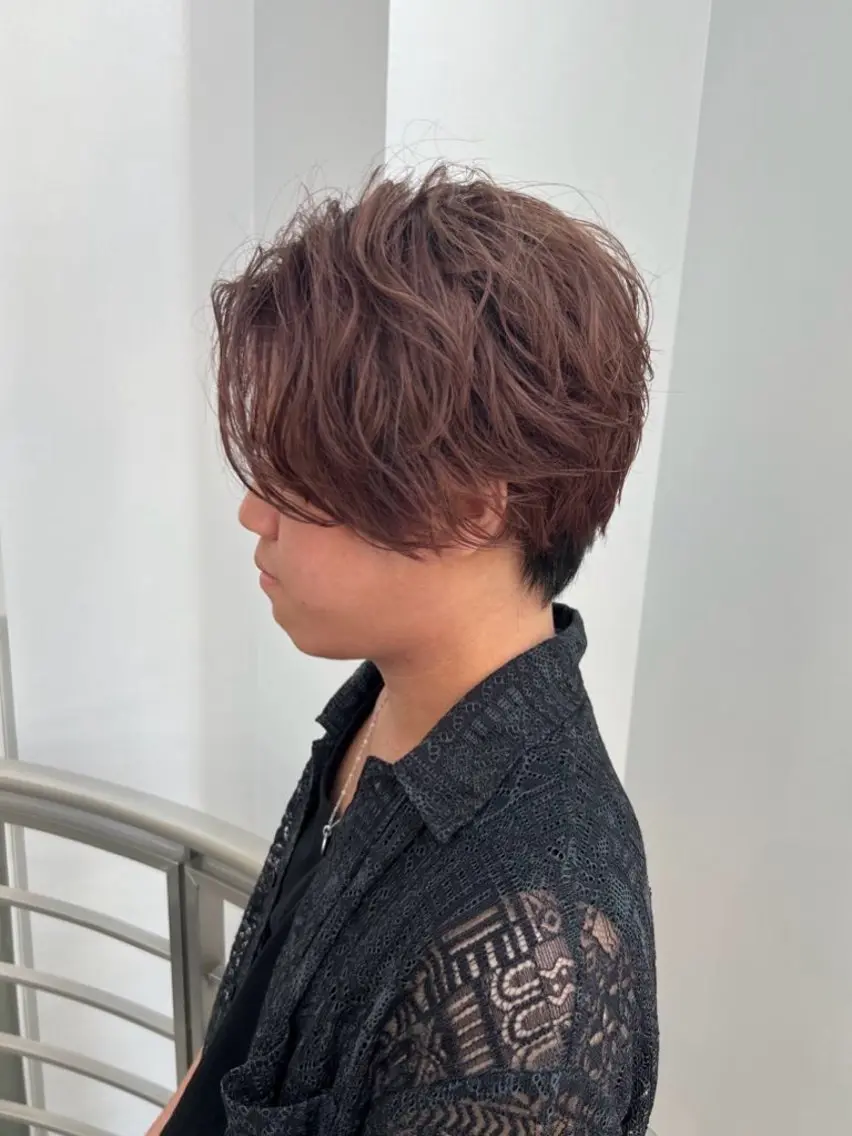 カット+通常カラーの写真