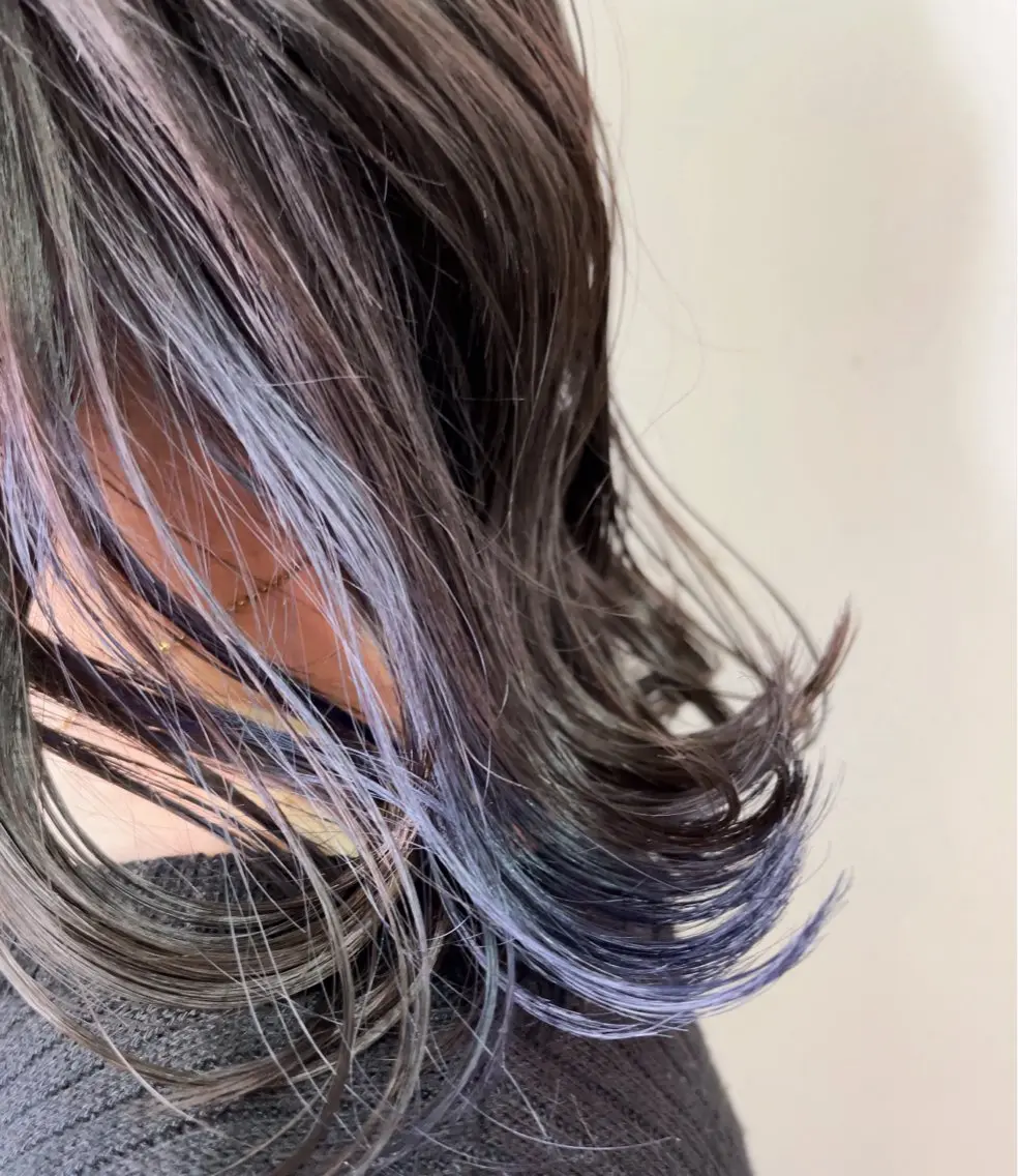 ミディアム カット ヘアカラー トリートメント 大良 彩水のヘアスタイル