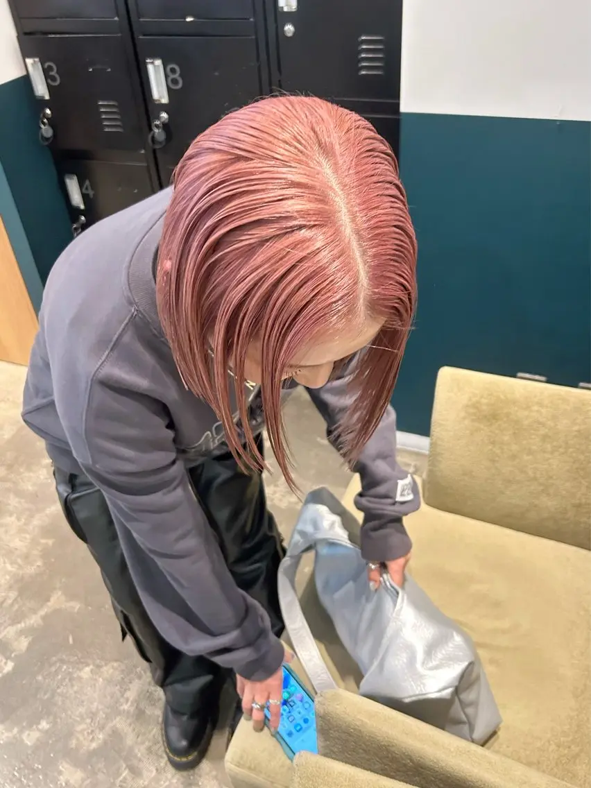 ショート カラー ブリーチ オレンジ ピンクカラー カット ヘアカラー カラーリスト菅野 竜矢🌈のヘアスタイル