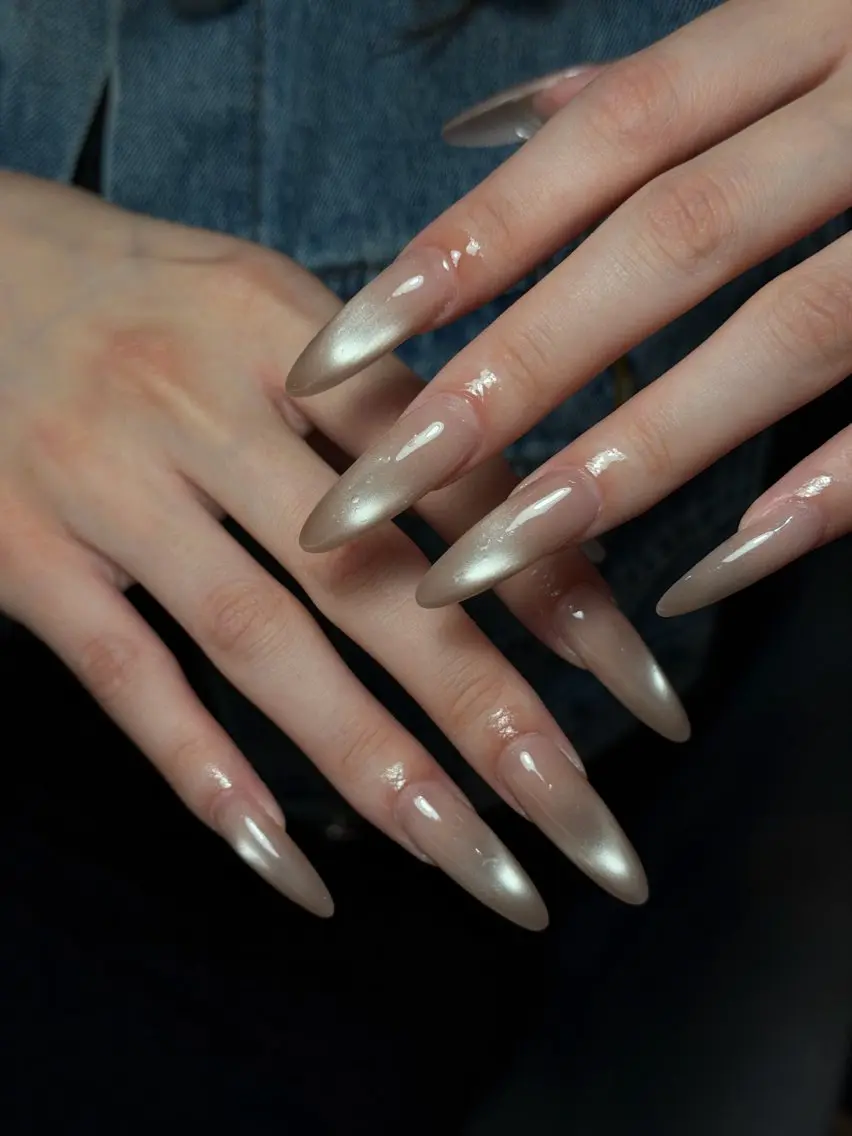 ネイル ジェルネイル キラキラネイル 韓国ネイル レース ロングネイル ハンドネイル CoMo Nailのネイルデザイン