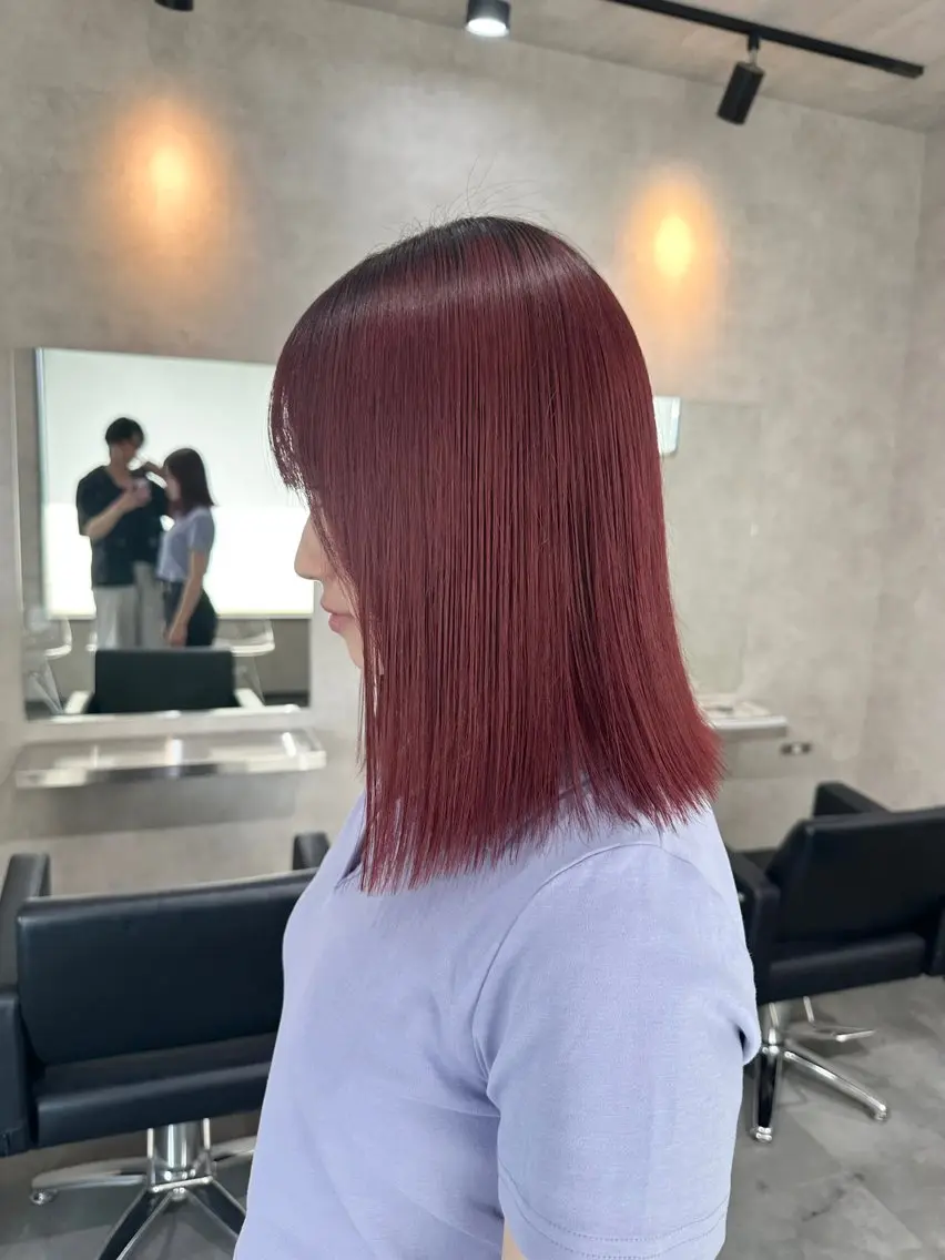ミディアム カラー ヘアアレンジ ボルドーカラー レッドカラー カット ヘアカラー トリートメント 境町/透明感カラー/ レイヤー/中茎涼太のヘアスタイル