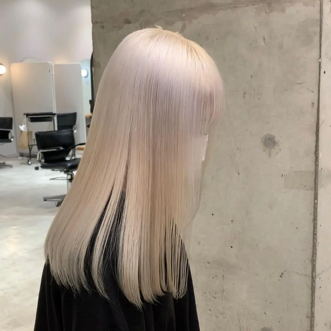 ミディアム カラー カット ヘアカラー トリートメント れい🫧 ハイトーン特化のヘアスタイル