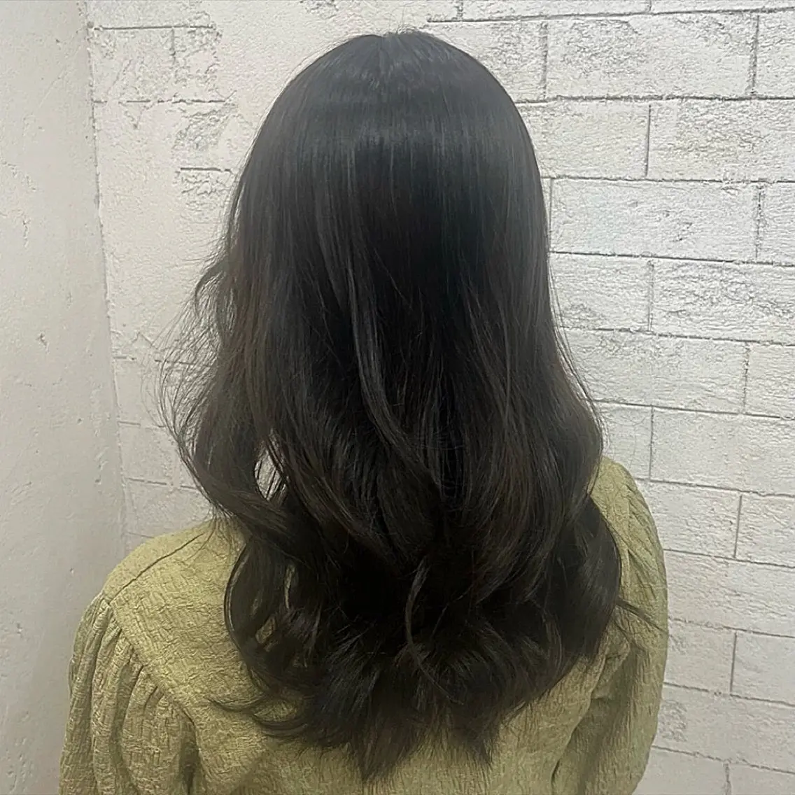 ロング カラー ブリーチ ブラウンカラー ブリーチなしカラー オリーブブラウン 🫧ハイトーン/ ペールカラー🕊♡雛のヘアスタイル