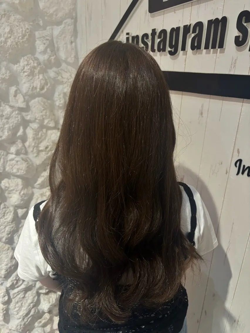 ロング カラー ベージュカラー ブラウンカラー ブラウンベージュ 透明感カラー Agu.hair / ミナミのヘアスタイル