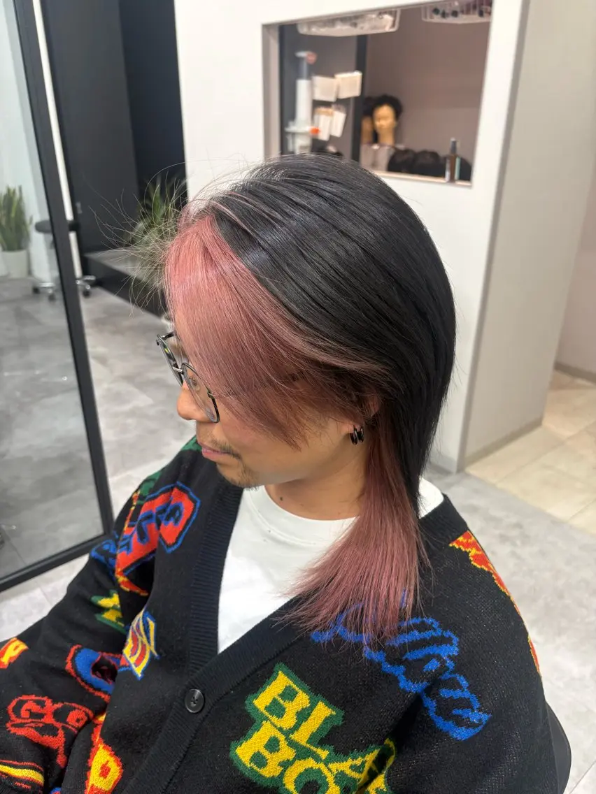 カラー メンズ COCO .のヘアスタイル