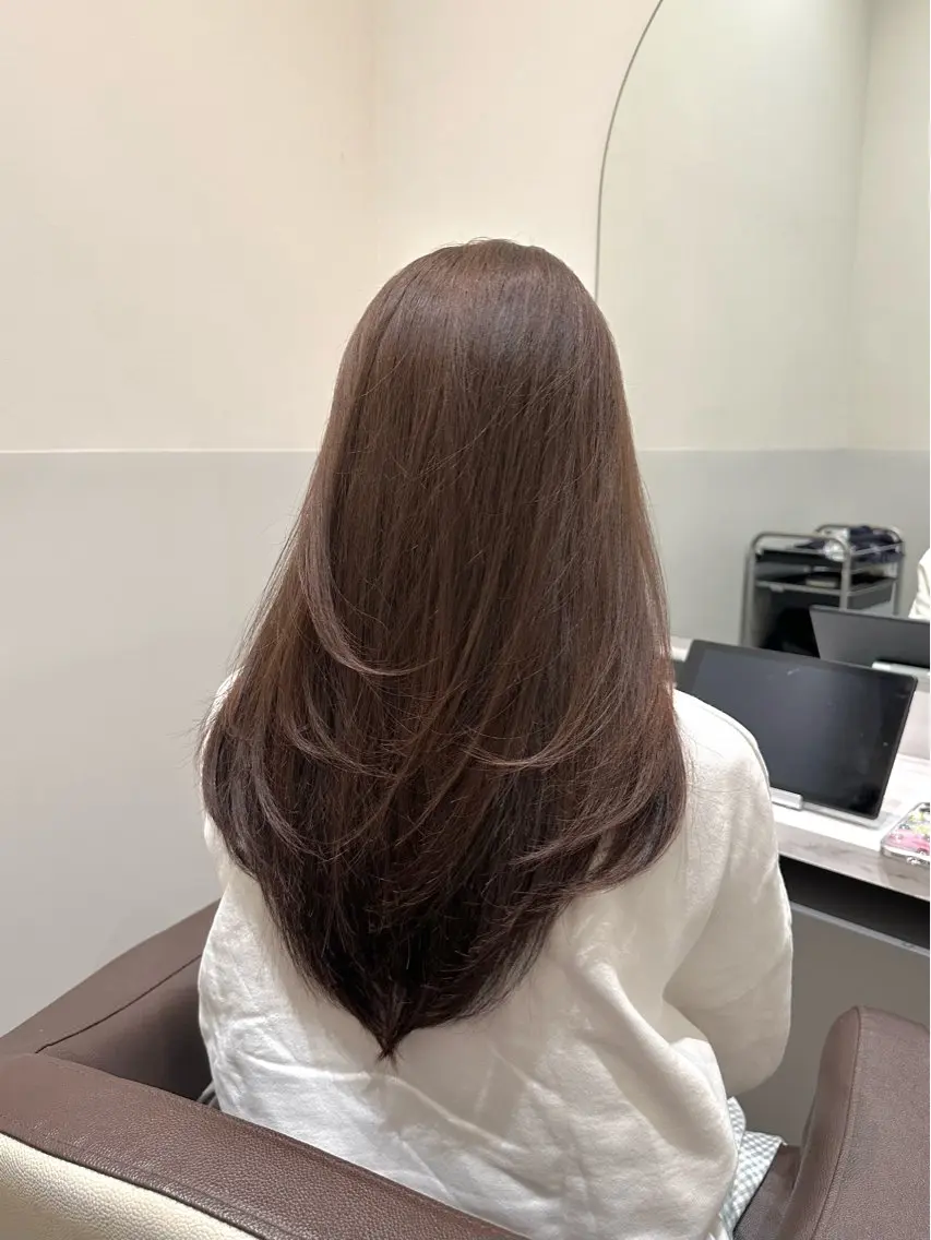 ロング カラー ベージュカラー ブリーチ ブリーチなしカラー カット ヘアカラー トリートメント 矢野 晃平のヘアスタイル