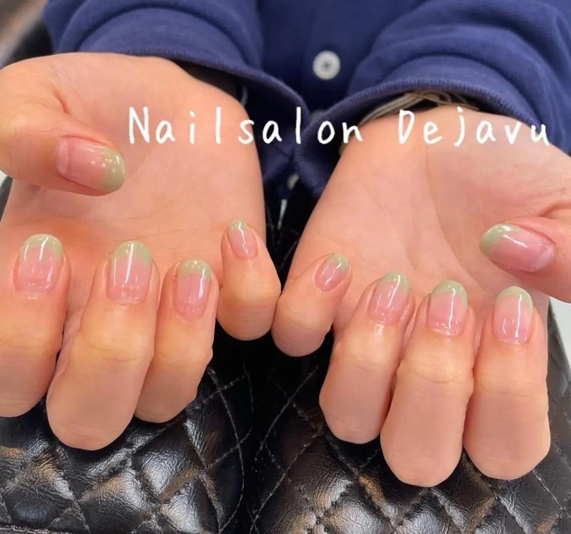 ネイル アートネイル フレンチネイル ジェルネイル グリーン 春ネイル ハンドネイル Nailsalon Dejavuのネイルデザイン
