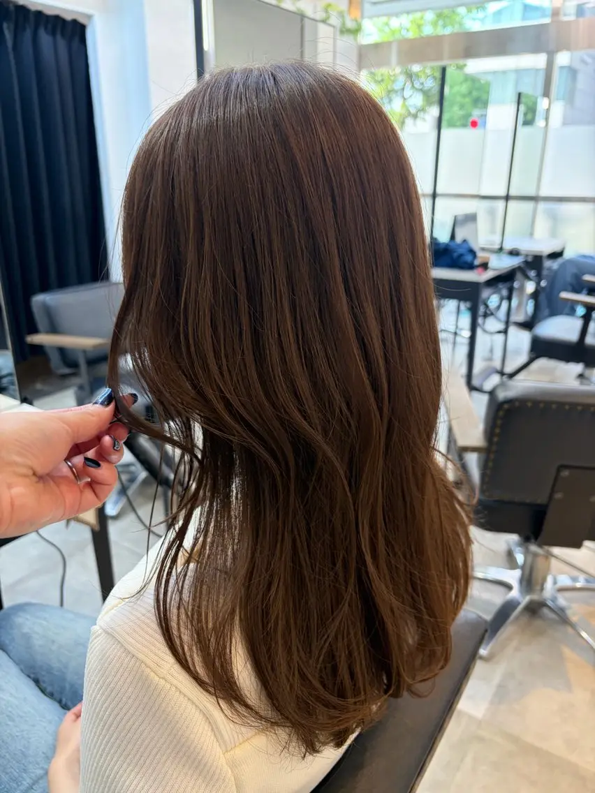 セミロング カラー 🥀韓国ヘア🥀 宮津真菜のヘアスタイル