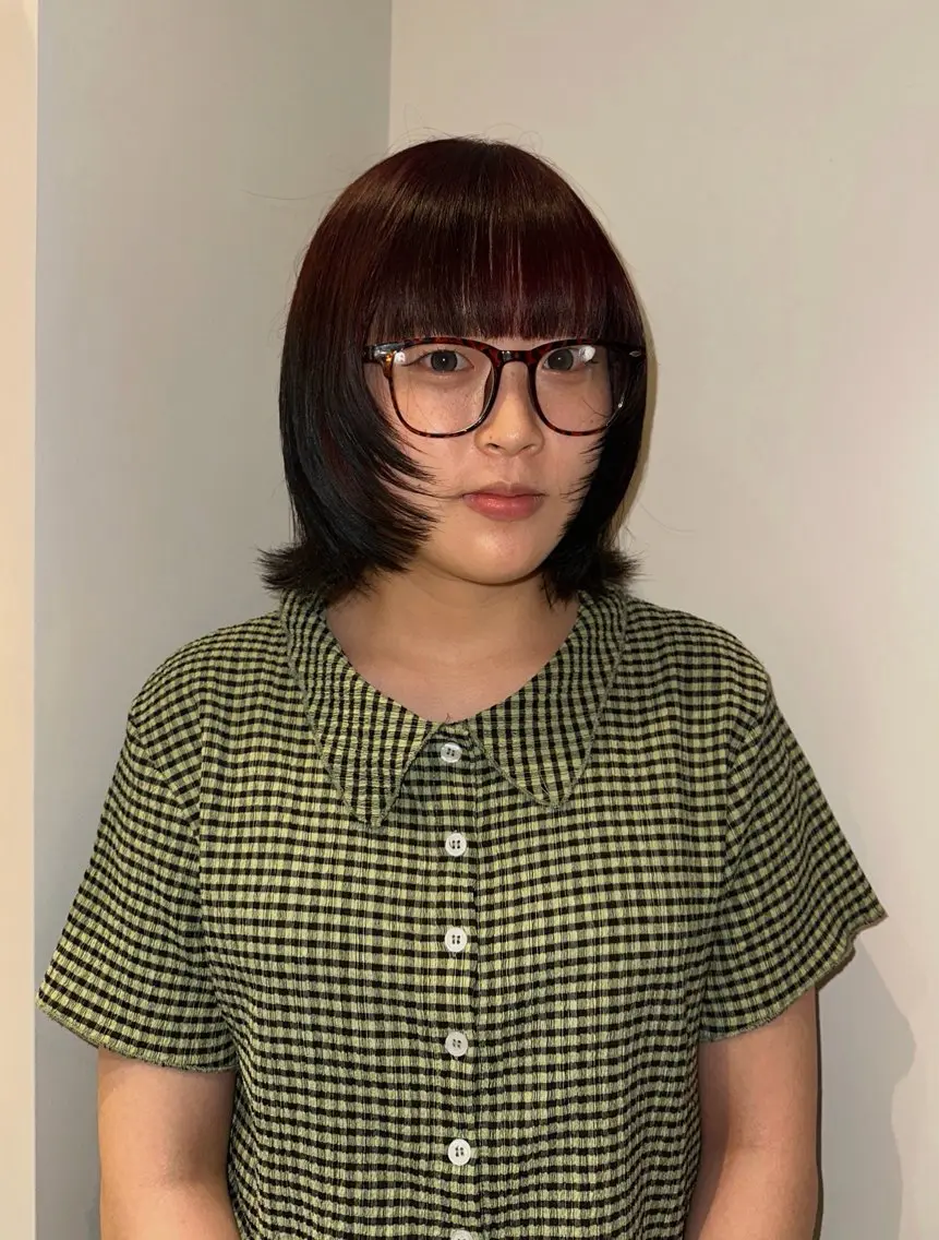 カラー ボブ カット ヘアカラー 崎久保 優菜のヘアスタイル