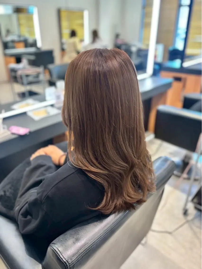 ロング 松山 麻一のヘアスタイル